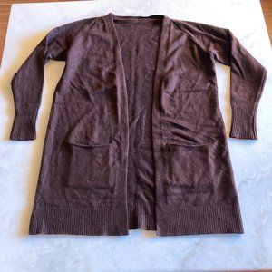 Like new! Brown knit long open cardigan sweater with pockets